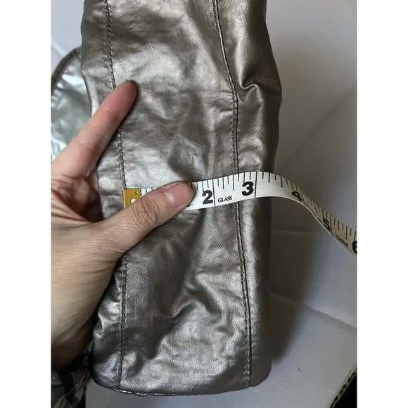 Kipling Metallic insulated lunch bag - Picture 6 of 8